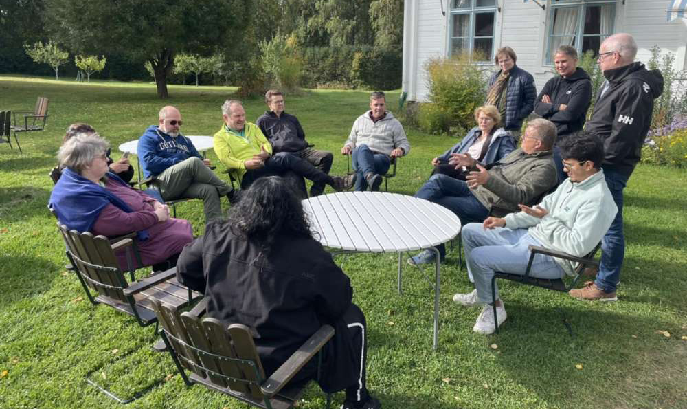 gruppvidbord_2.jpg